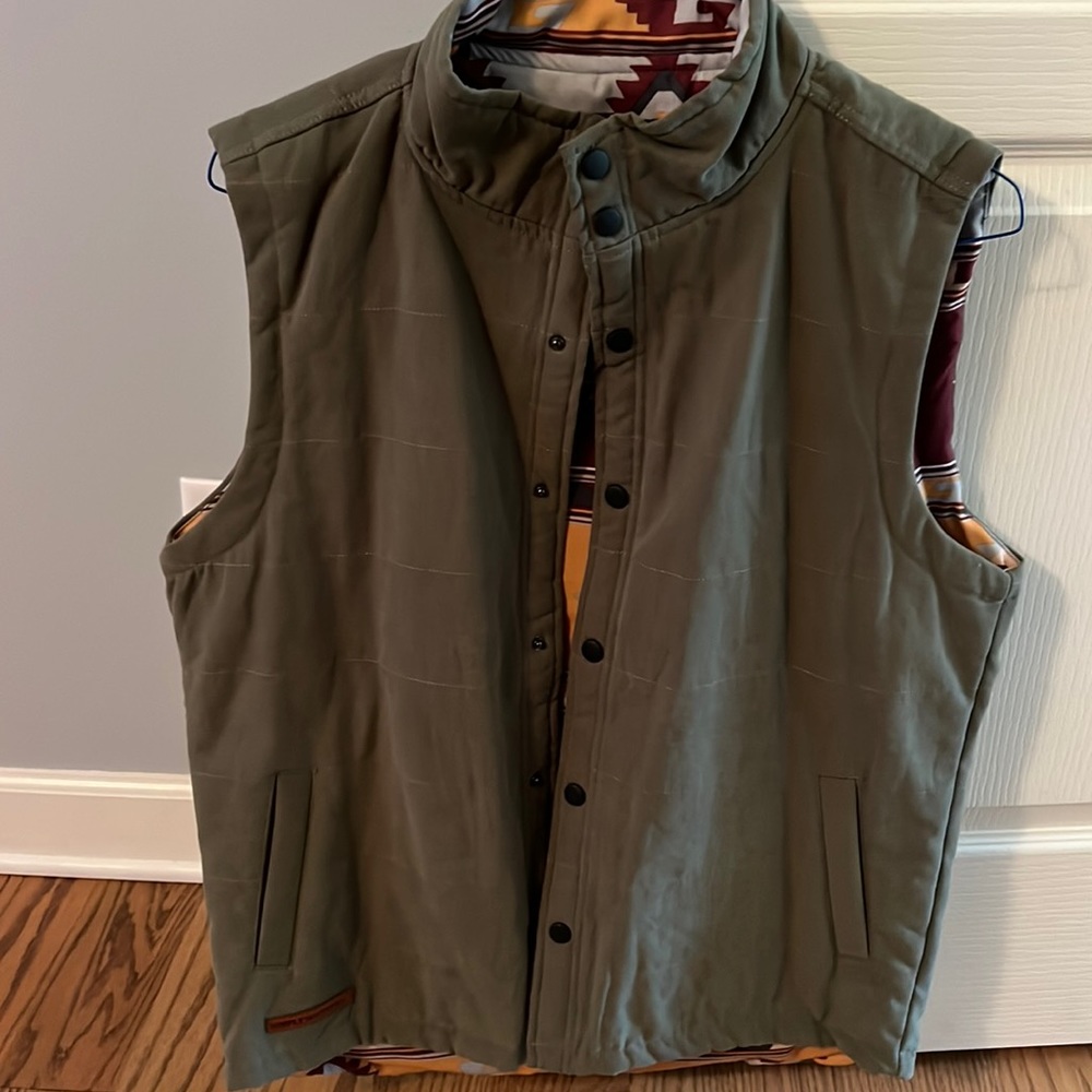 Simply southern vest never worn